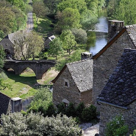 Gite De La Cascade Salles-la-Source المظهر الخارجي الصورة